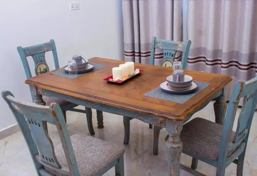 Aamiaismajoitus (B&B) Van Der Salle   Flovan Plaza