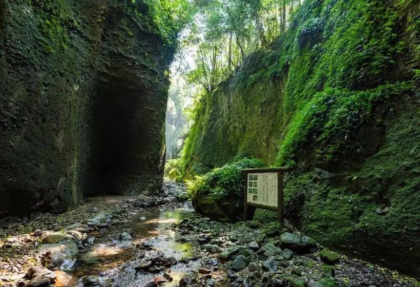 Hostel 東風ノ家（kochi No Ya）