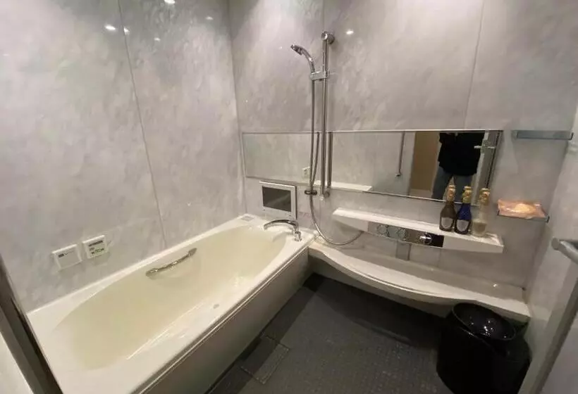 Hotelli リバーサイド