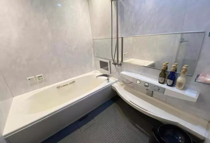 Hotelli リバーサイド