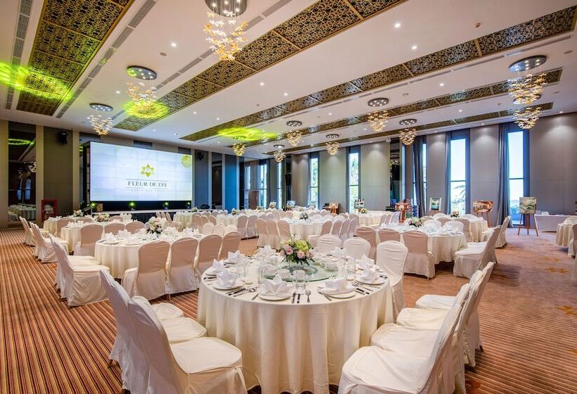 Fleur De Lys Hotel Quy Nhon