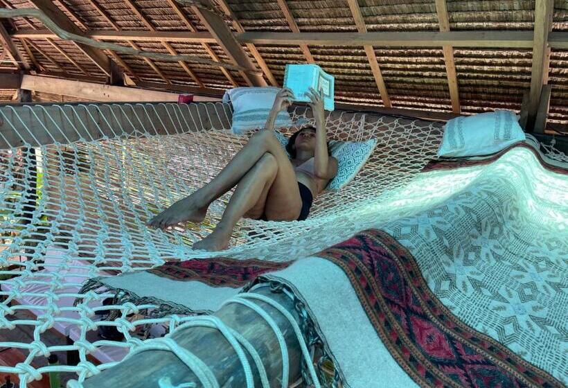 هتل La Bohème Boutique Glamping