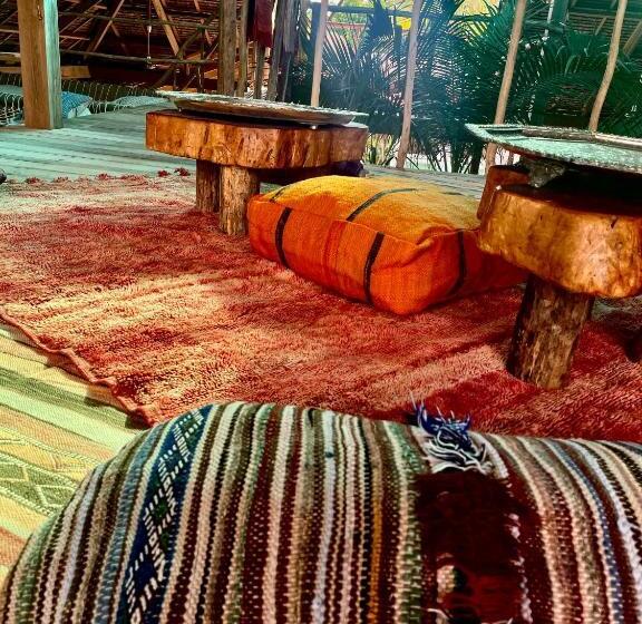 هتل La Bohème Boutique Glamping