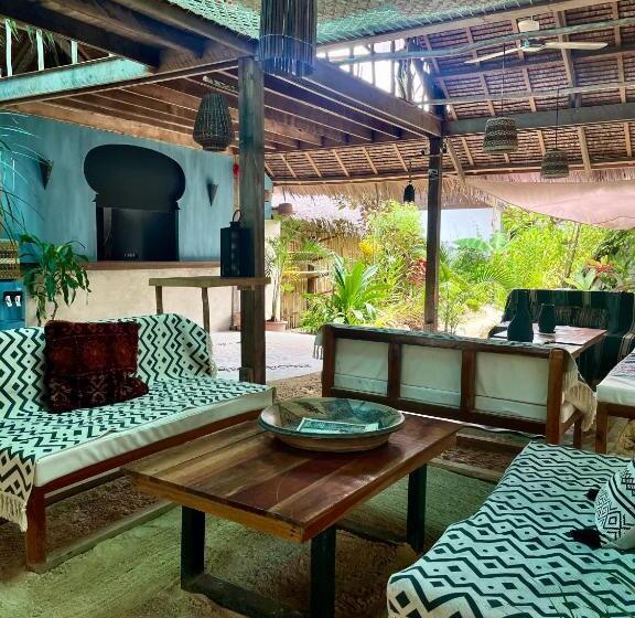 هتل La Bohème Boutique Glamping