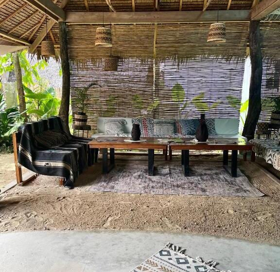 هتل La Bohème Boutique Glamping