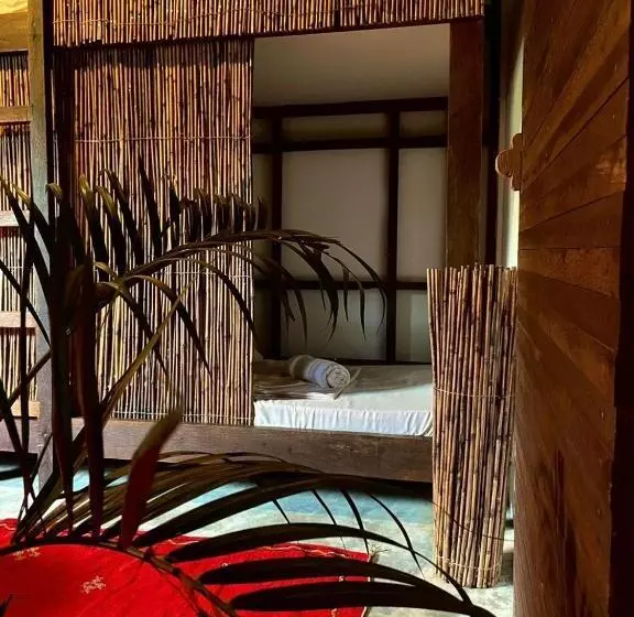 هتل La Bohème Boutique Glamping