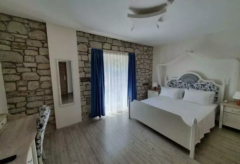 هتل Mavi Konak Alaçatı
