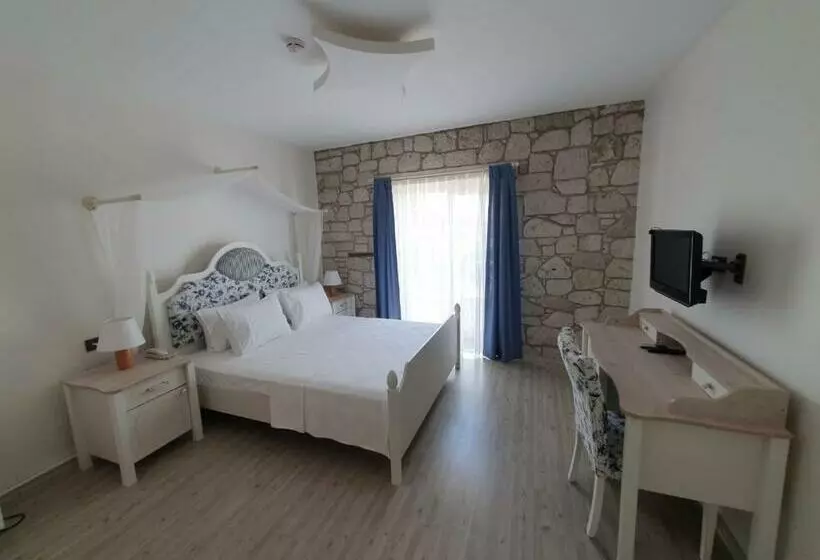 هتل Mavi Konak Alaçatı