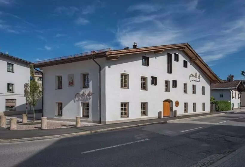 هتل Pradl Elf My Apartment