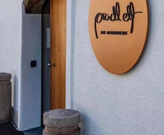 هتل Pradl Elf My Apartment