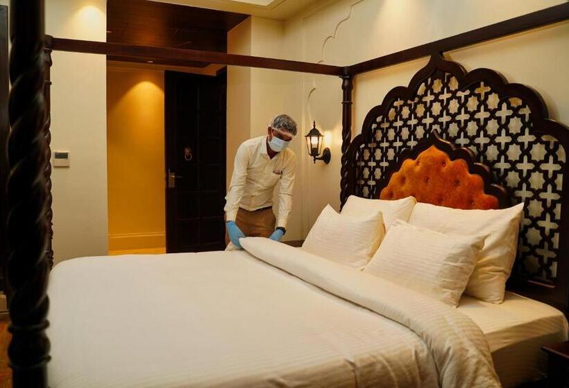 Szálloda Sahdev Bagh