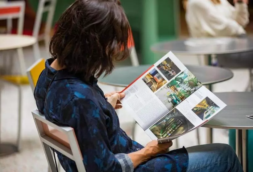 هتل The Florian Amsterdam Airport