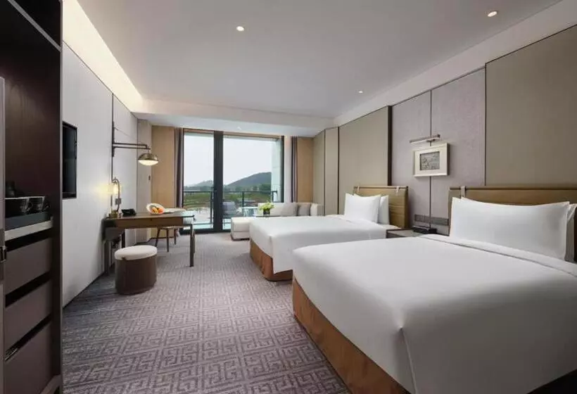 Primus Hotel Xuzhou Dalong Lake
