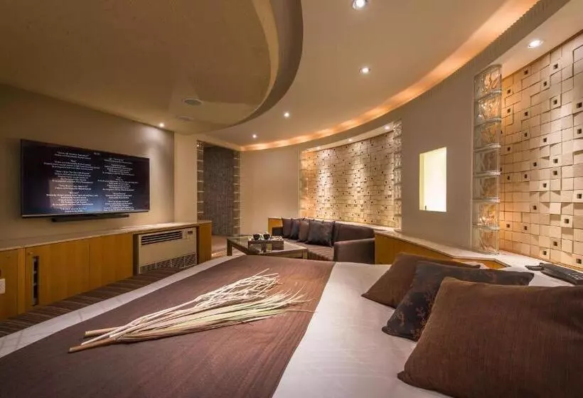 ホテル C. Chiba Shiroi