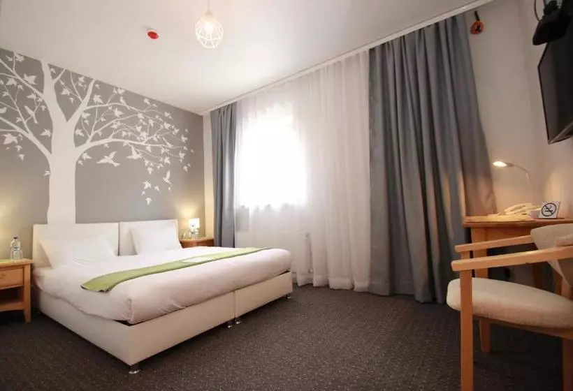 هتل Garden Eco Design