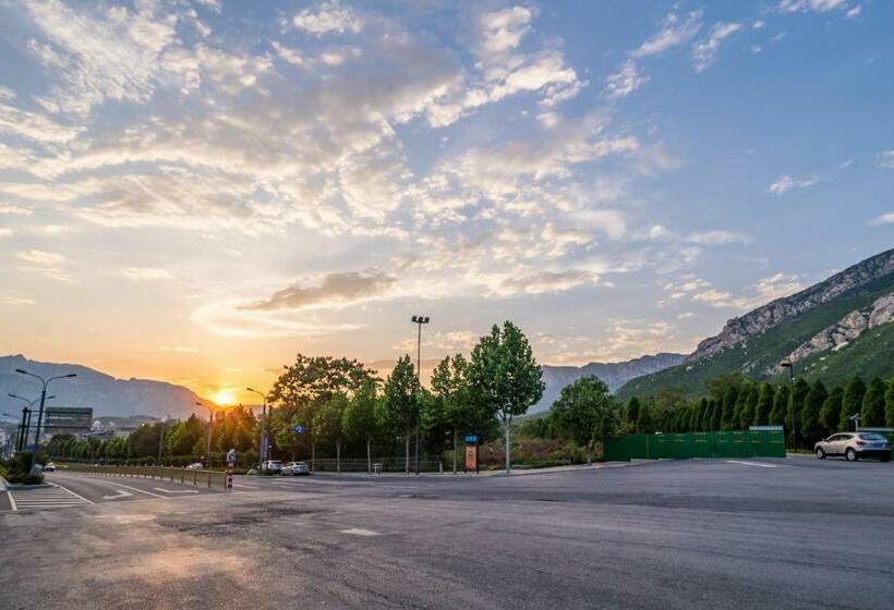 Отель Zhengzhou Dengfeng·shaolin Temple·