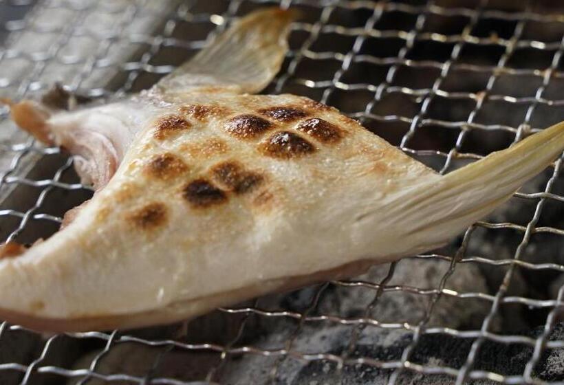 Pensão Enishiba Seizira