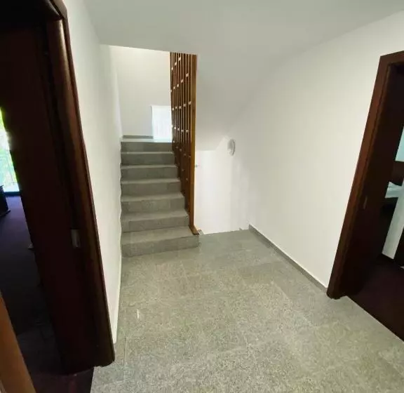 Majatalo Grand Caciulata