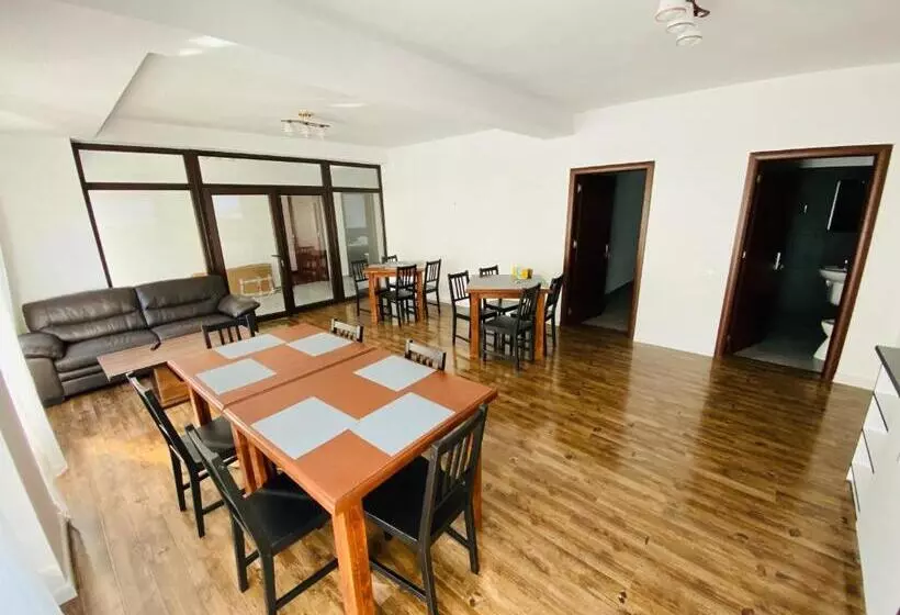 Majatalo Grand Caciulata