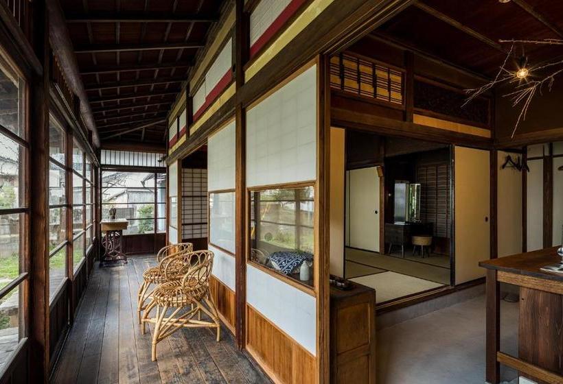 بنسيون 平野邸 Hayama