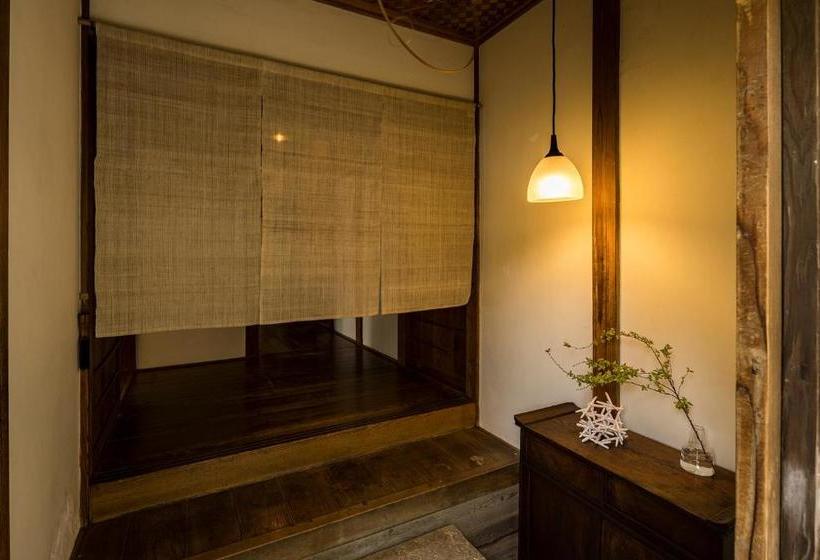 بنسيون 平野邸 Hayama