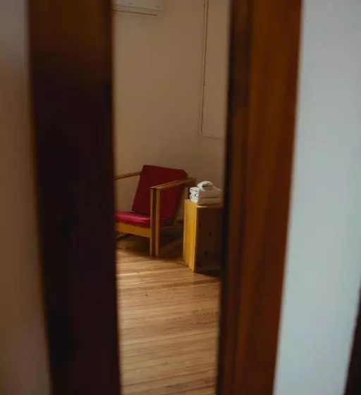 Majatalo Portón Rojo