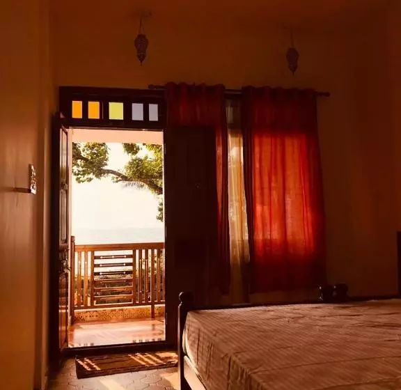 リゾートホテル Lemon Dew Beach House, Alleppey Beach