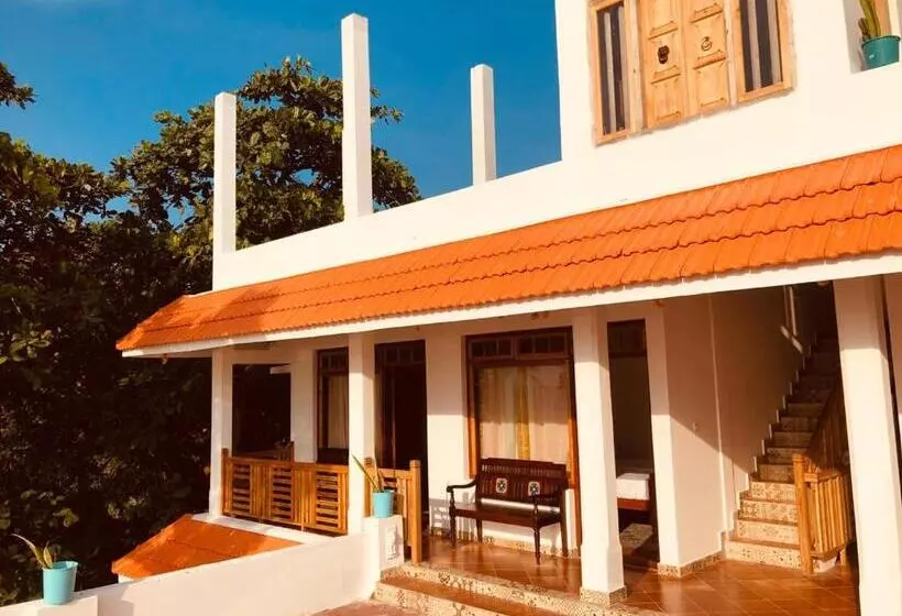リゾートホテル Lemon Dew Beach House, Alleppey Beach