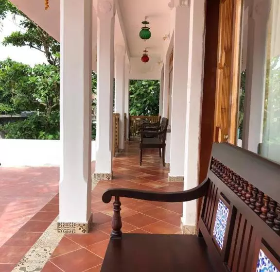 リゾートホテル Lemon Dew Beach House, Alleppey Beach