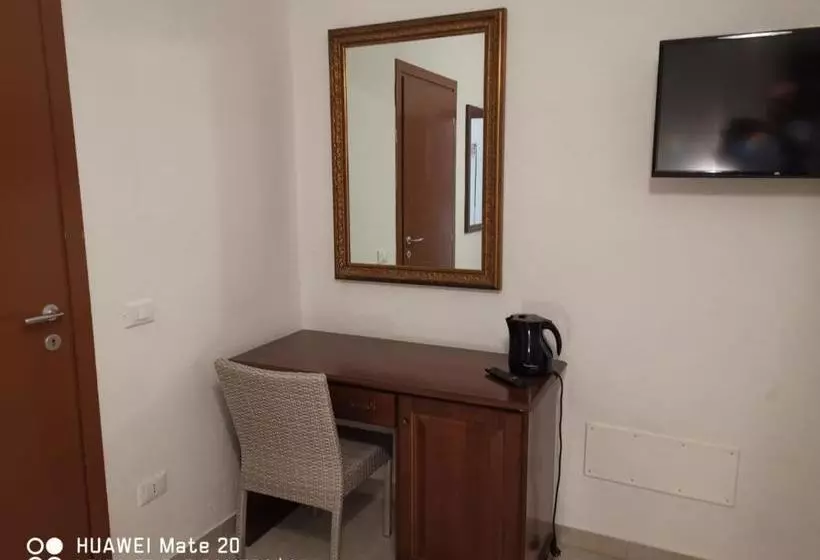 ユースホステル Locanda Zanzarina D Oro Nel Parco Oglio Sud