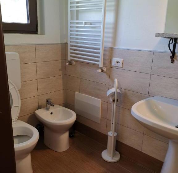 ユースホステル Locanda Zanzarina D Oro Nel Parco Oglio Sud