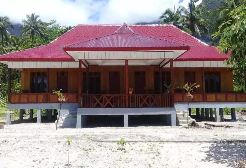 Retkeilymaja Nusa Nalan Beach Resort