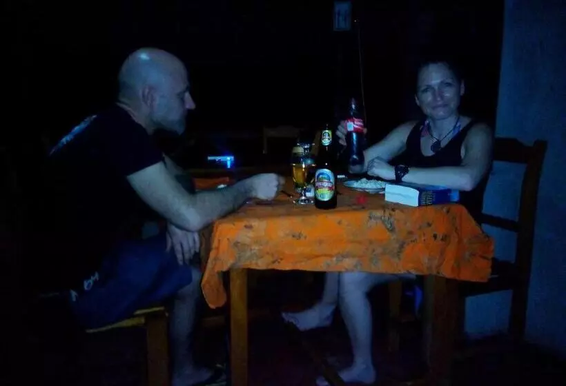 Aamiaismajoitus (B&B) Mafia Beach Bungalows Sea View