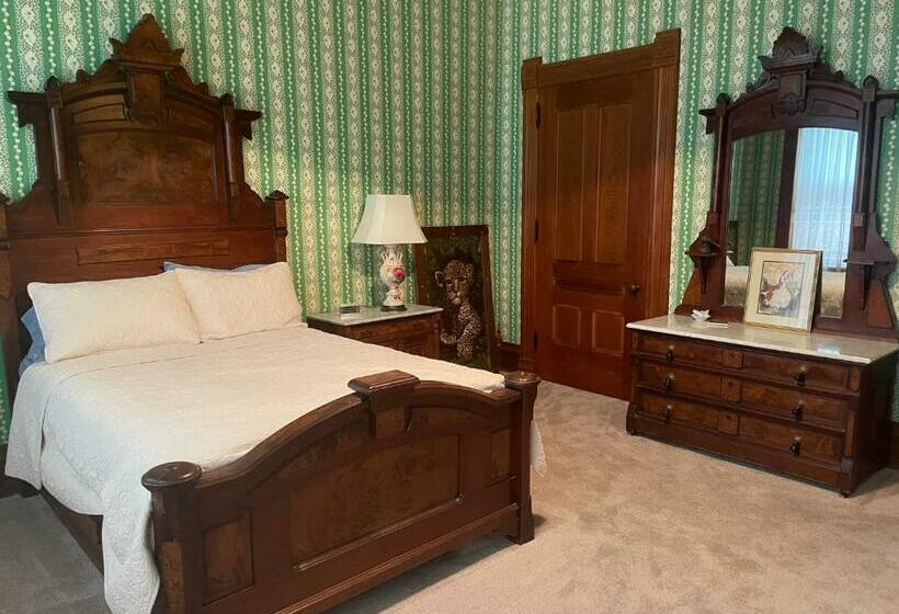 مبيت وإفطار The Grand Kerr House