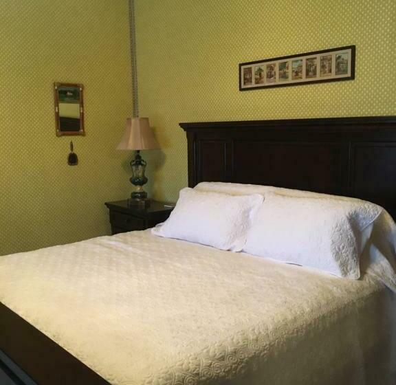 مبيت وإفطار The Grand Kerr House