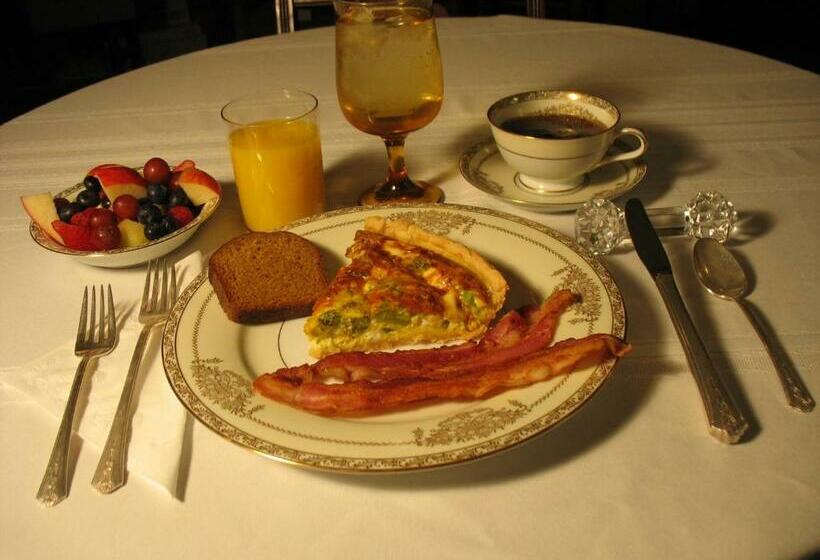 مبيت وإفطار The Grand Kerr House