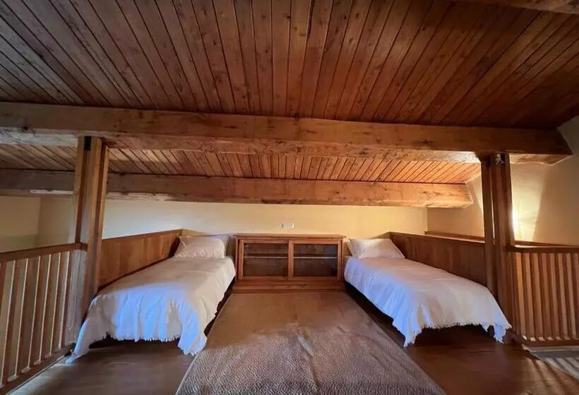 ホテル Agriturismo Casale Montebello