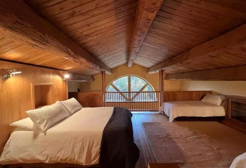 ホテル Agriturismo Casale Montebello