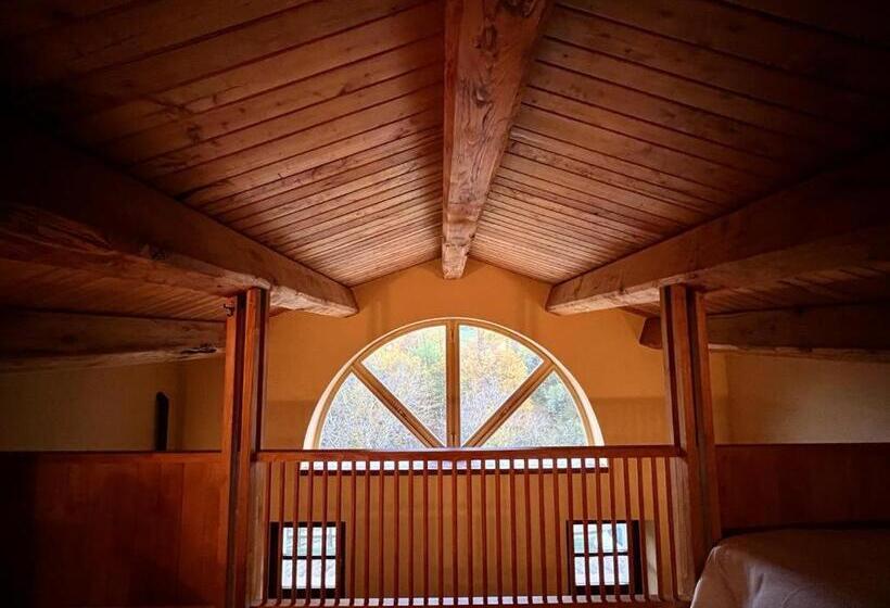 ホテル Agriturismo Casale Montebello