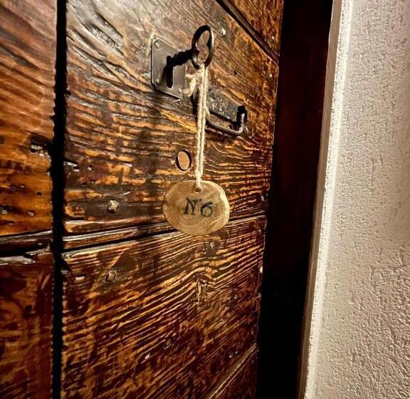 ホテル Agriturismo Casale Montebello