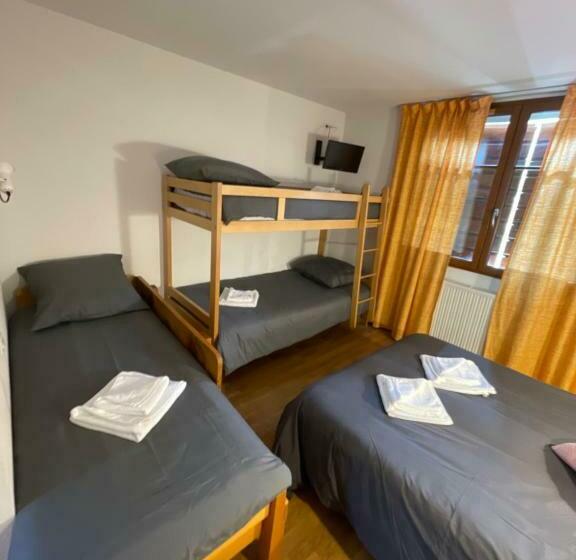 Отель Le Campcardos