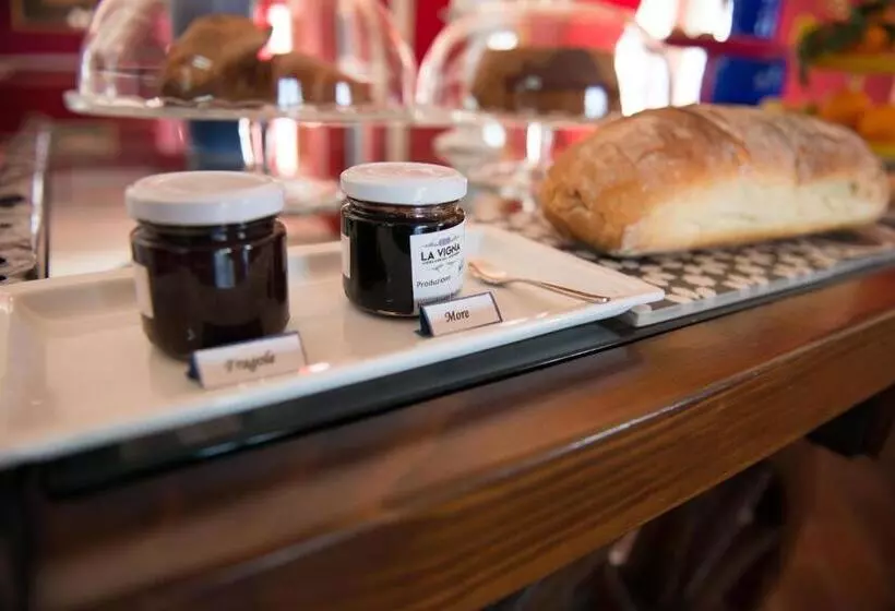 ホテル Tenuta La Vigna