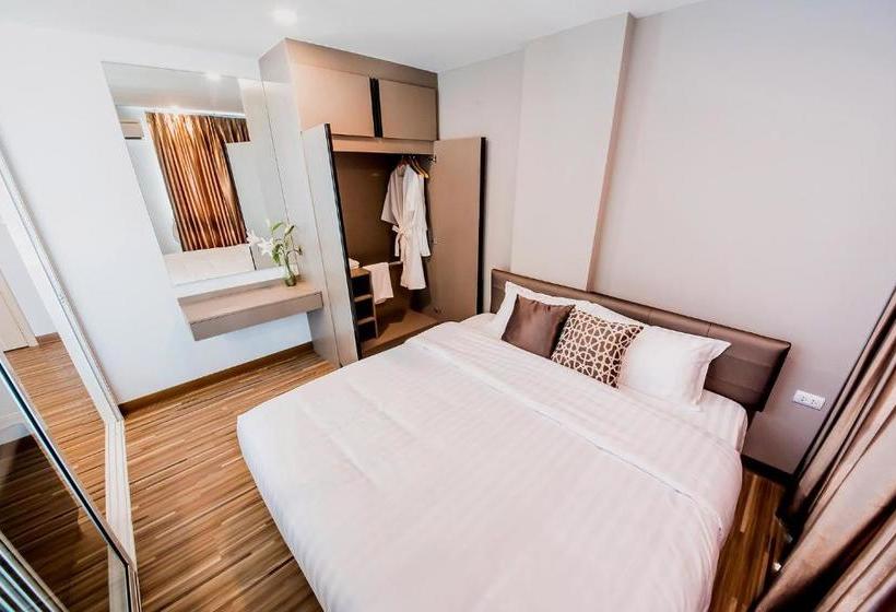 Hotel The Violin Sriracha