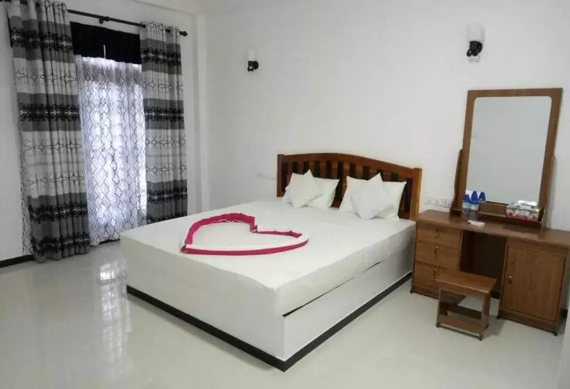 Hotelli White Lion Paradise Dikwella