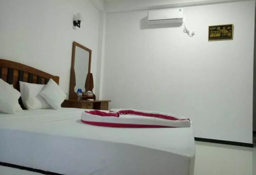 Hotelli White Lion Paradise Dikwella