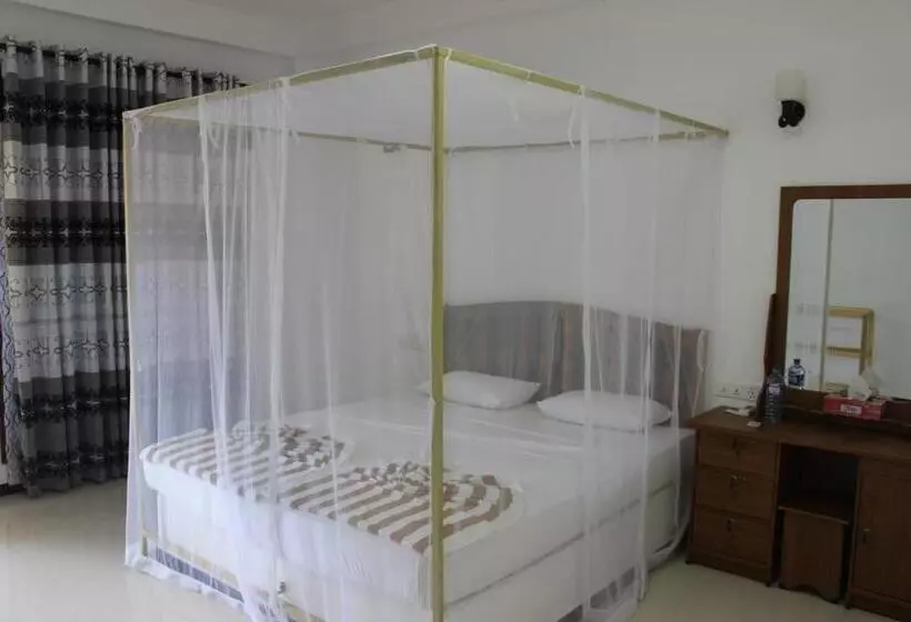 Hotelli White Lion Paradise Dikwella