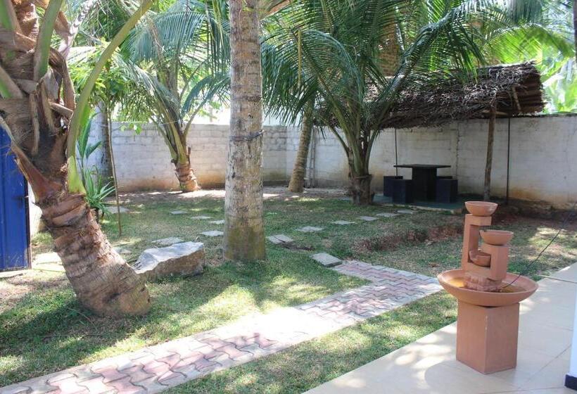 فندق White Lion Paradise Dikwella