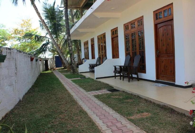 فندق White Lion Paradise Dikwella