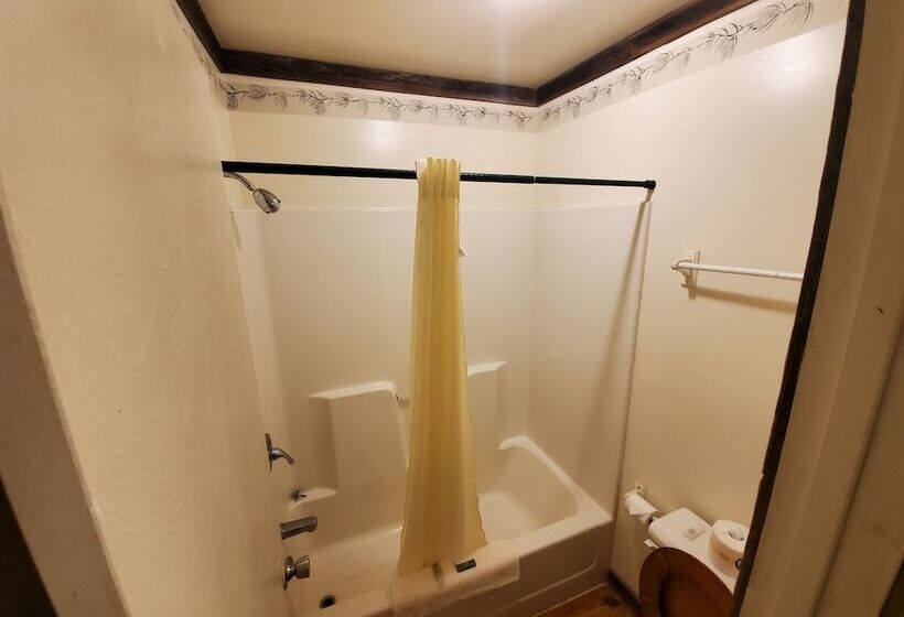 מוטל Jamesport Inn