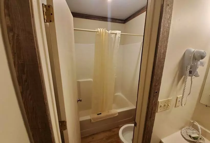 Motelli Jamesport Inn